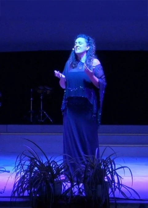 Elena Greand&iacute;a en Concierto con boler&iacute;sima