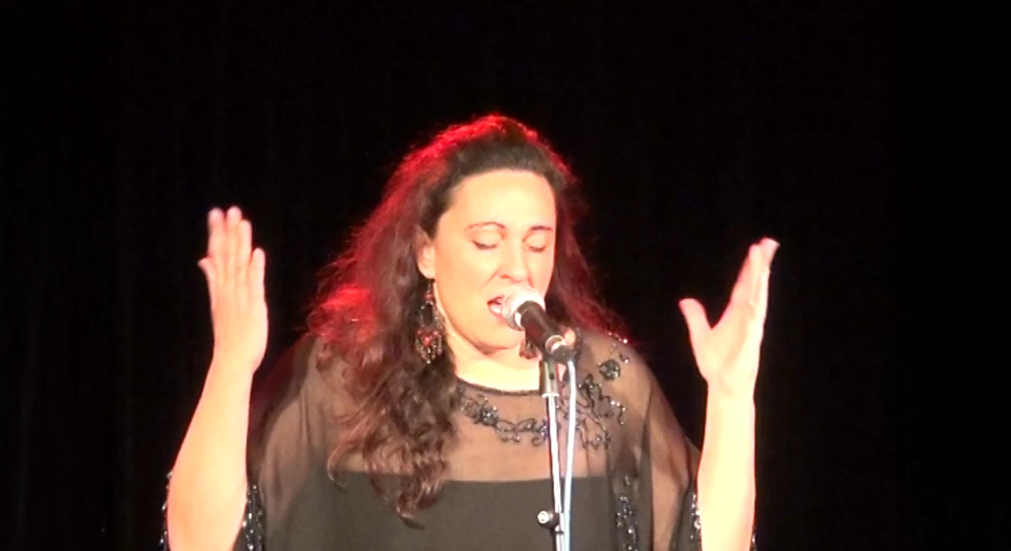 Elena Greandia cantante boleros